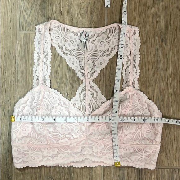 Free People Intimately Pink and Cream Lace Bralettes Bras Bundle Like New Medium - Picture 5 of 15